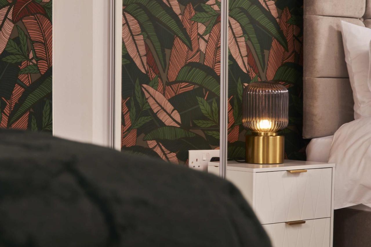 Homebird Property - Ash Tree House Leeds  Eksteriør billede