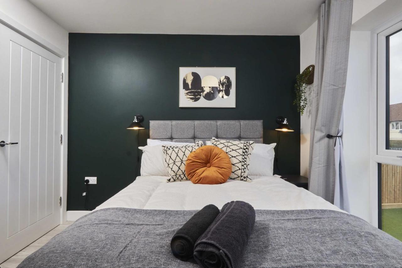 Homebird Property - Ash Tree House Leeds  Eksteriør billede